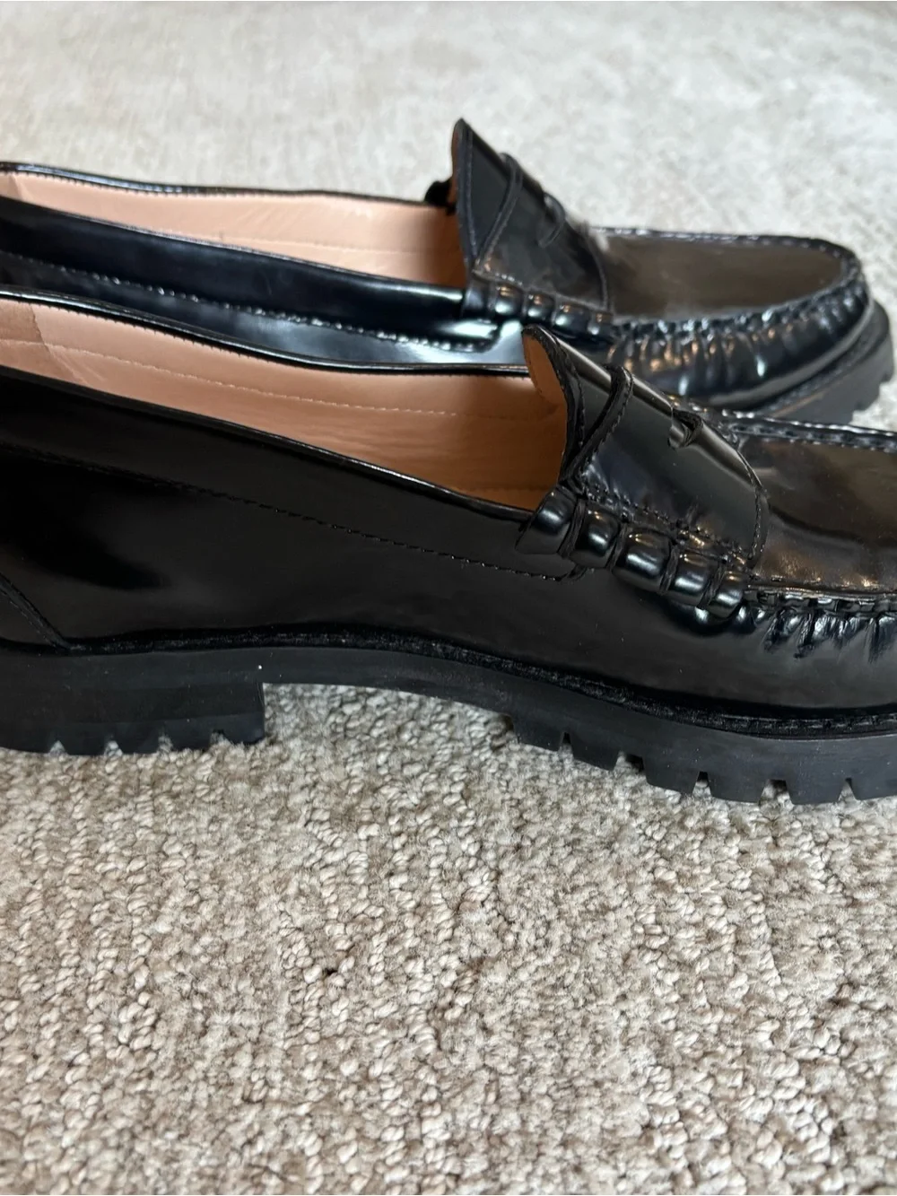 J. Crew Black Patent Leather Penny Loafers Classic style size 8 like new